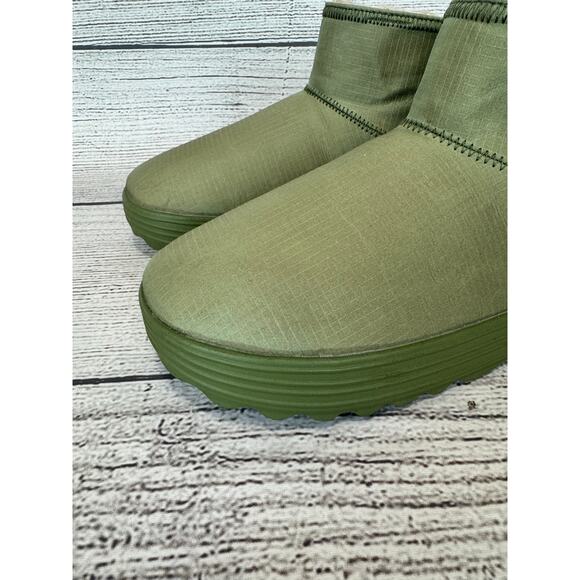 Roxy Women's Green Faux Fur Lined Pull On Booties Size 8 - Picture 2 of 10